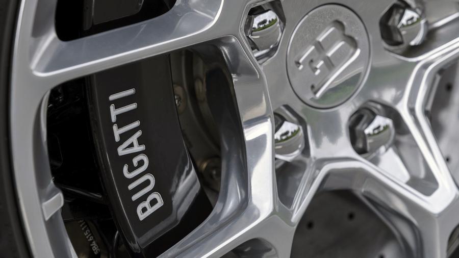 Колеса Bugatti Chiron 2017 года  (WW) (фото 19 из 67)